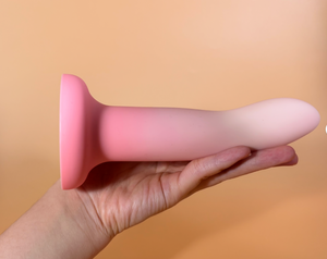 Siliconedildo-suction-cupstraponG-SpotSuctionCupstrap-on